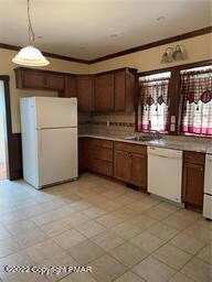 423 W Main St, Pen Argyl, PA 18072 - photo 6