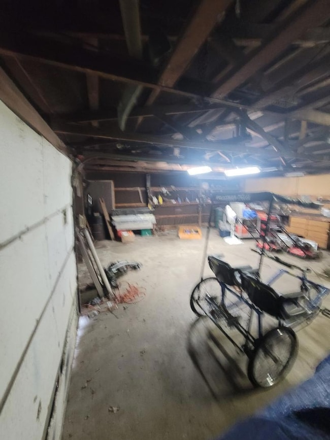 202 s main garage inside