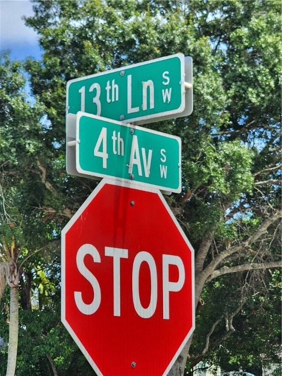 1330 4th Ave SW, Florida Ridge, FL 32962 - photo 2