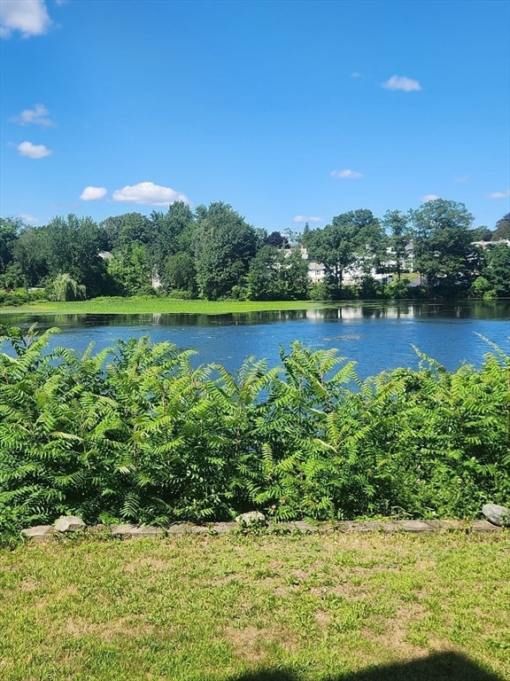 15-19 Elm St, Leominster, MA 01453 - photo 2