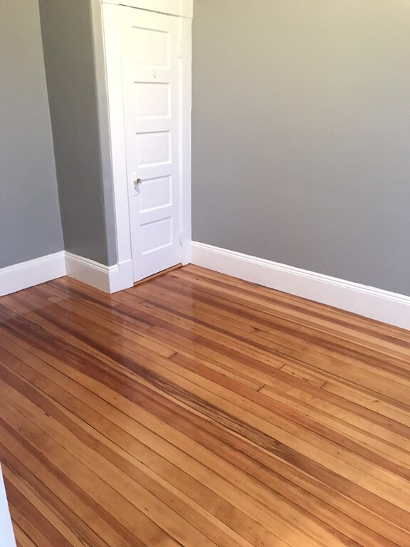 385 Chatham St unit 3, Lynn, MA 01902 - photo 3