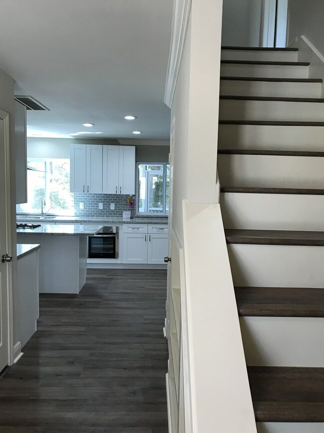 7422 Dogwood Falls Rd, Houston, TX 77095 - photo 5