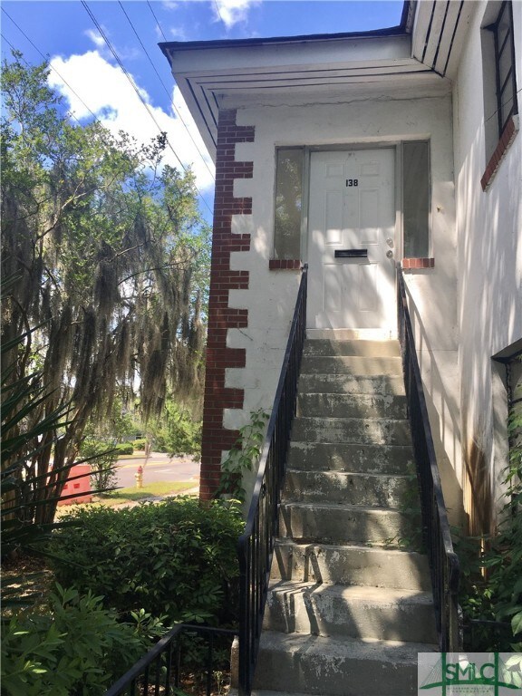 138 W 51st St, Savannah, GA 31405 - photo 2