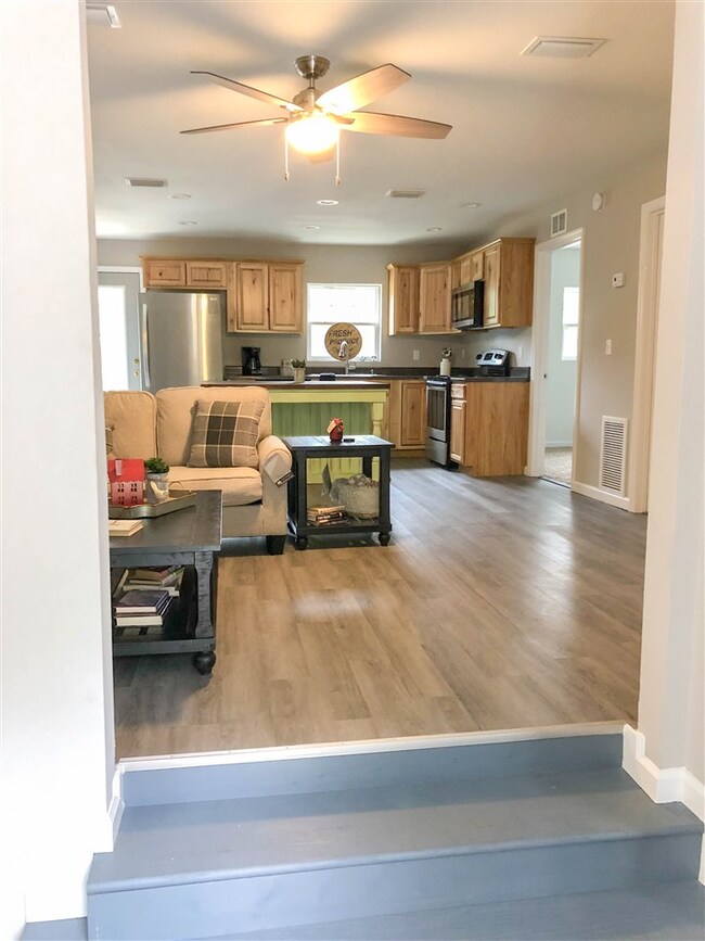 245 Mount Zion Rd, Crawfordville, FL 32327 - photo 3