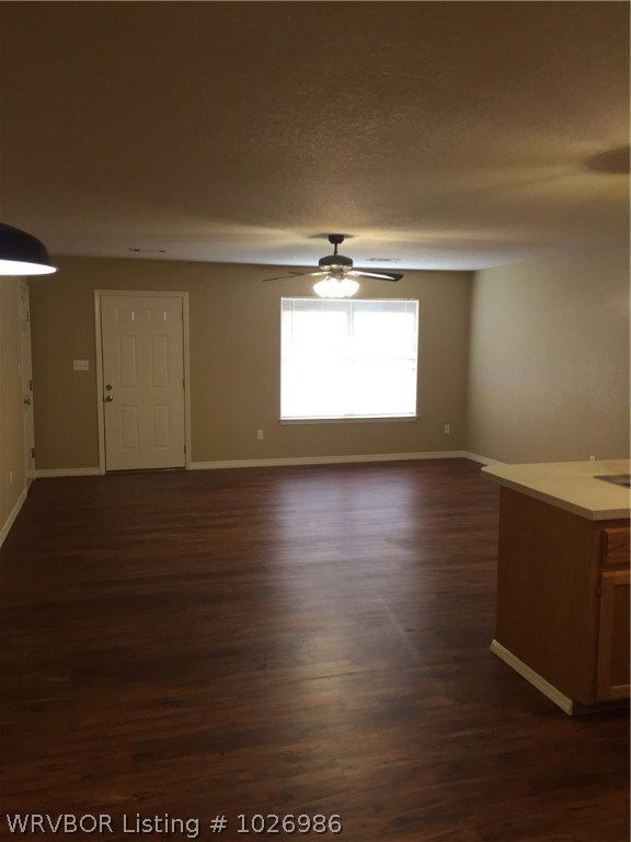 1519 Cherokee Trail Rd, Muldrow, OK 74948 - photo 2