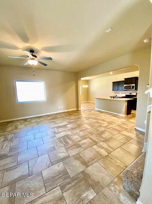 14729 Boer Trail Ave, El Paso, TX 79938 - photo 4