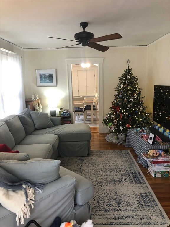 98 Warwick Rd unit 100, West Newton, MA 02465 - photo 5