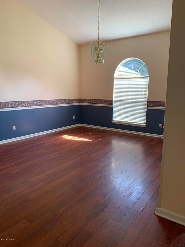 8080 Kilkelly Ln, Jacksonville, FL 32244 - photo 4