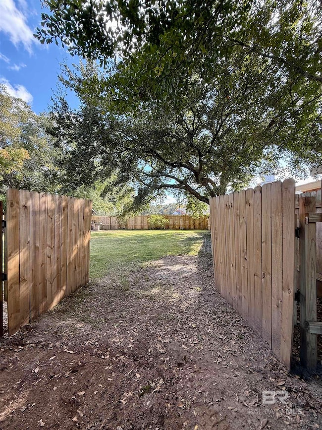 327 1st Ave, Saraland, AL 36571 - photo 5