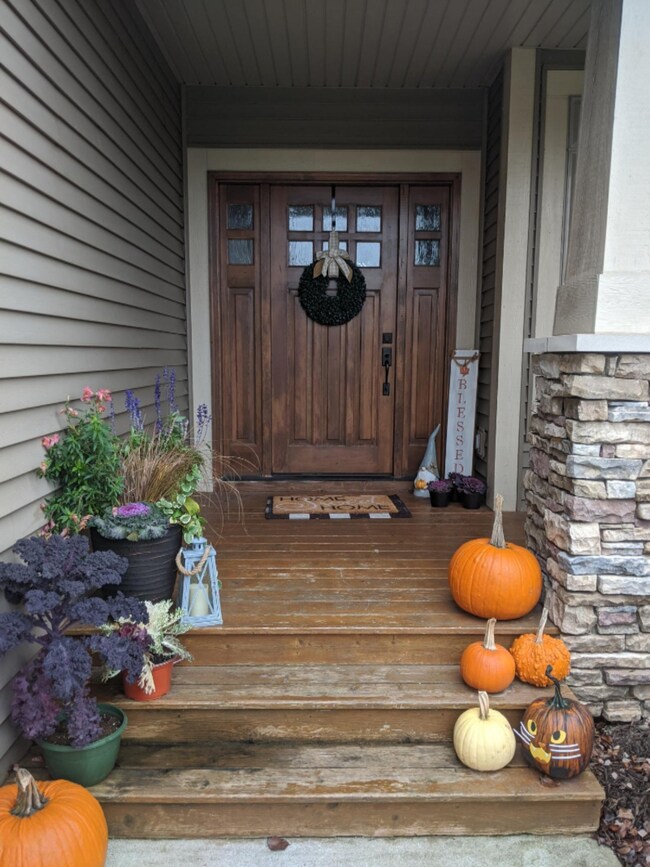 2296 Pleasant Pond Dr SW, Byron Center, MI 49315 - photo 4