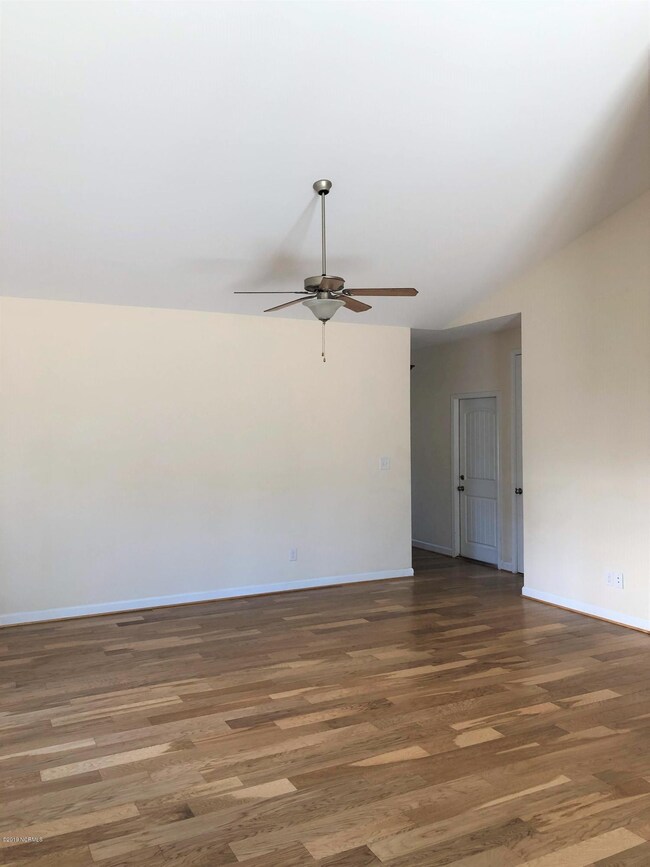 Living Area hardwood floors