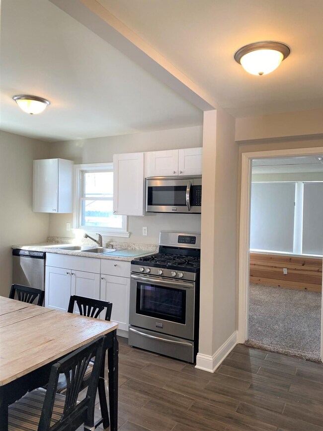 714 W Main St, Griffith, IN 46319 - photo 4