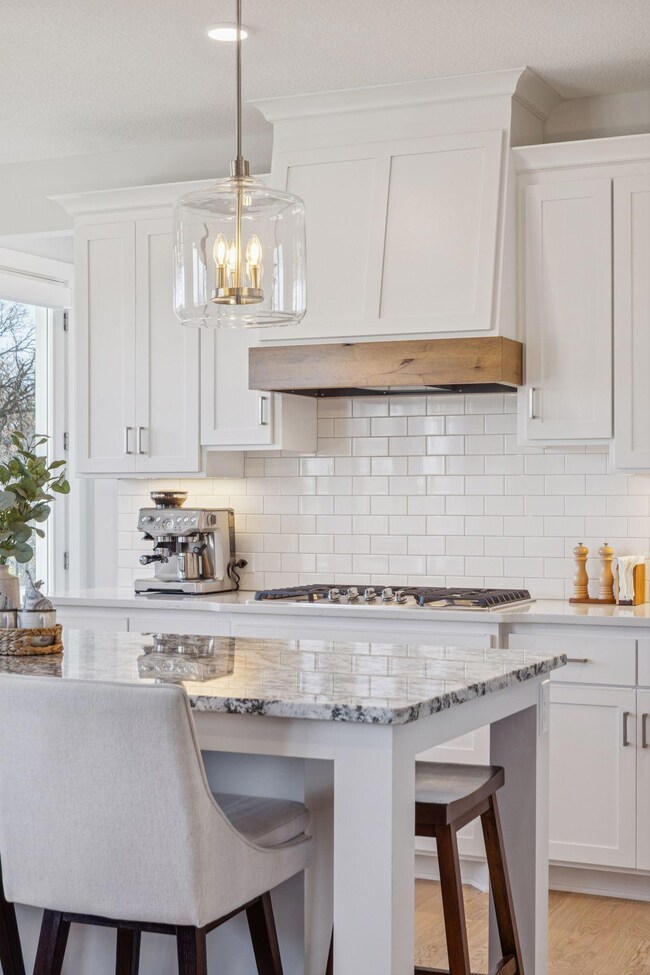 4313 Picket Way - Spacecrafting - 0017.jpg