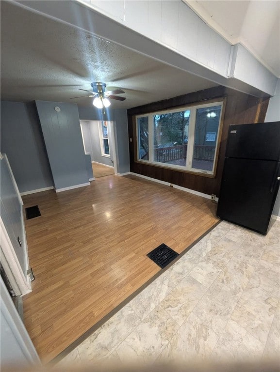 764 Lathrop St, New Castle, PA 16101 - photo 3