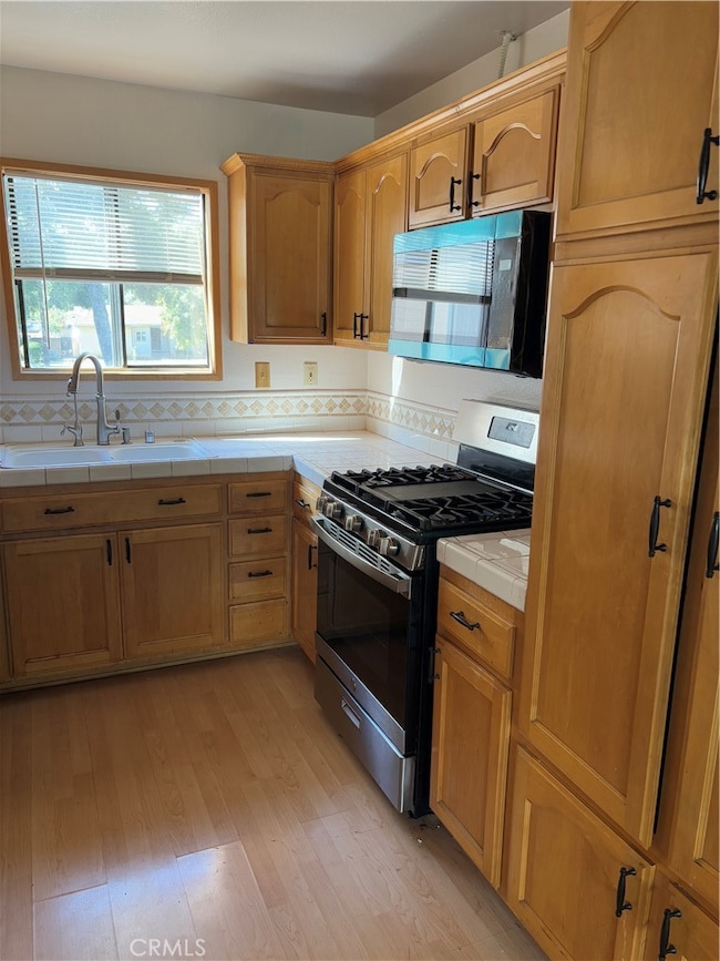 10720 Woodley Ave unit 3, Granada Hills, CA 91344 - photo 5