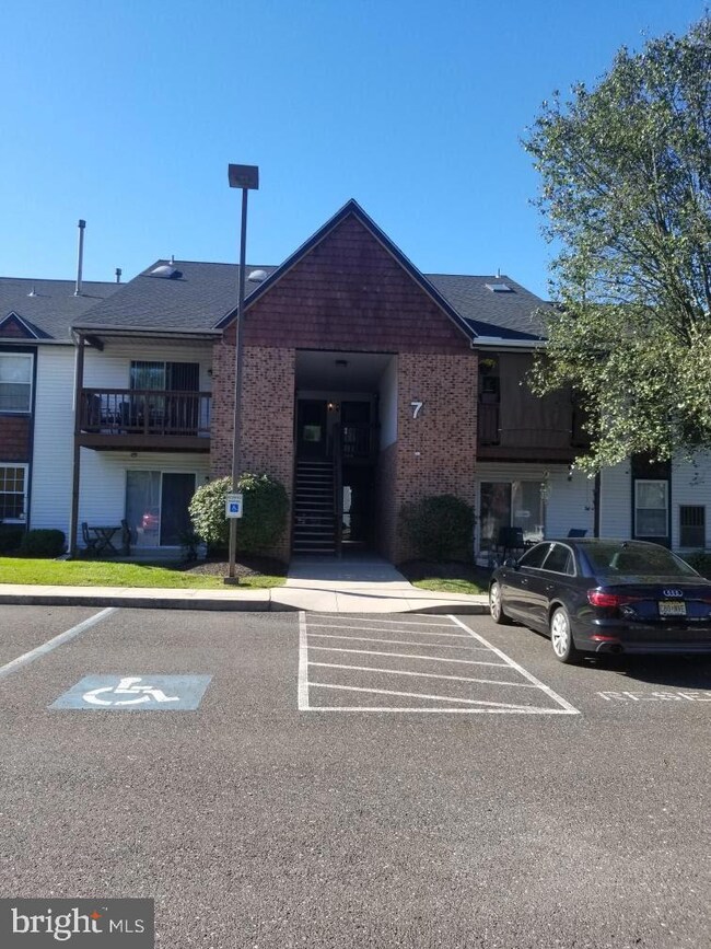 77 Dover Ct, Blackwood, NJ 08012 - photo 3