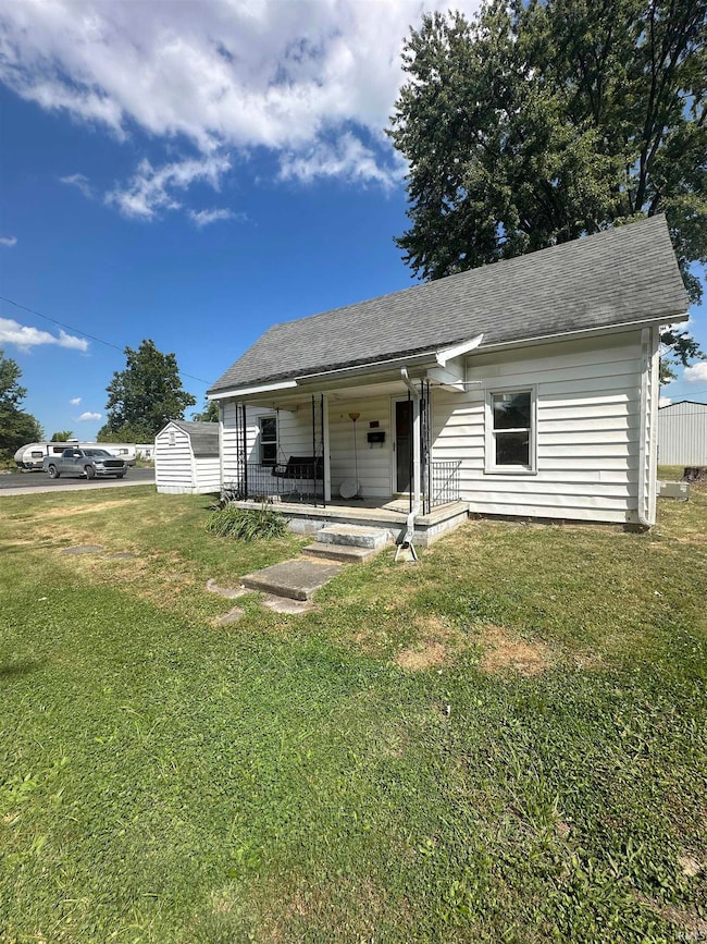 689 4th St NW, Linton, IN 47441 - photo 2