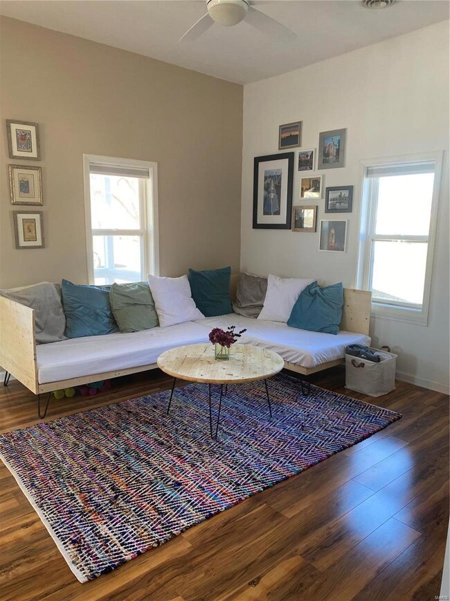 109 W 1st St, Rolla, MO 65401 - photo 5