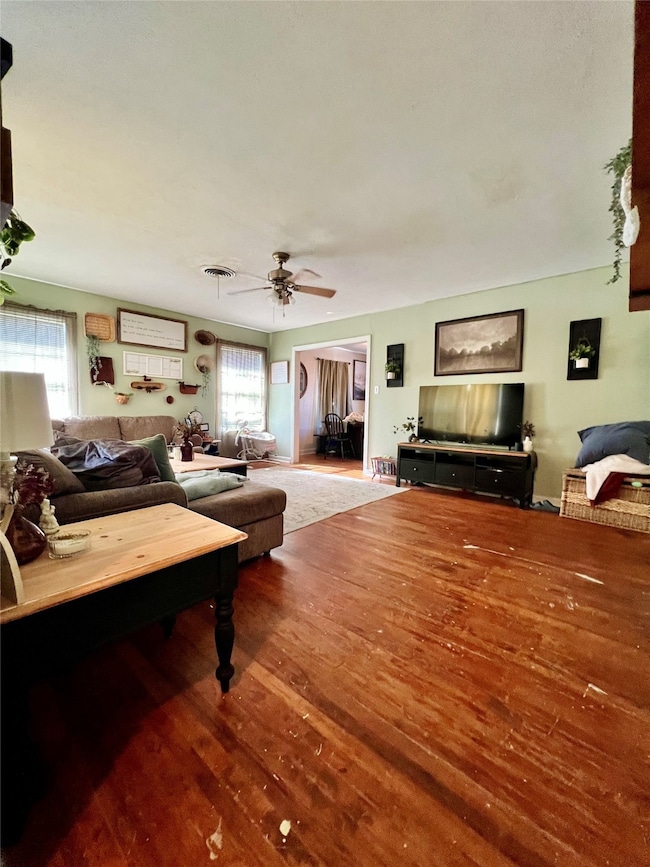 612 Keith St, Kennard, TX 75847 - photo 6