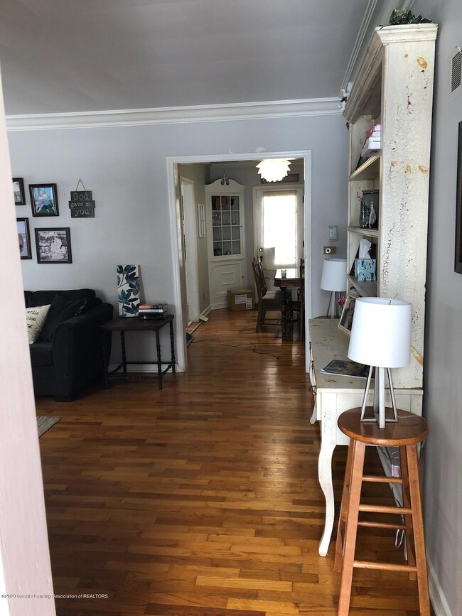 1810 Sunnyside Ave, Lansing, MI 48910 - photo 5