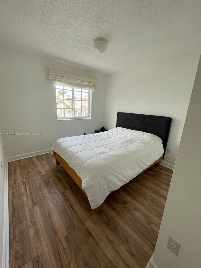 11467 NW 51st Terrace, Doral, FL 33178 - photo 7