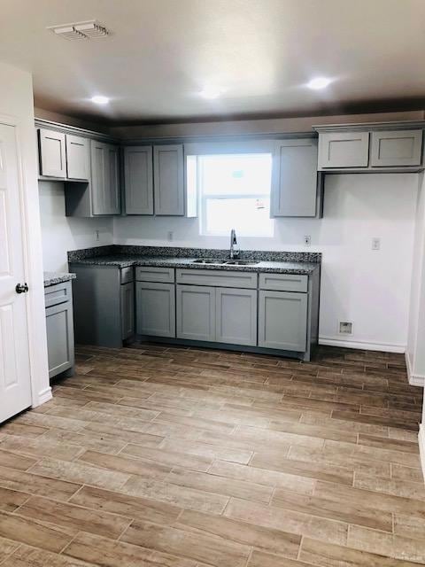 811 Canela Dr, Alamo, TX 78516 - photo 4