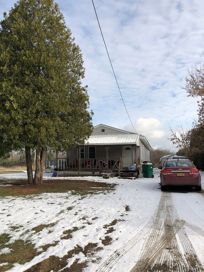 31 Meadow St, Massena, NY 13662 - photo 6