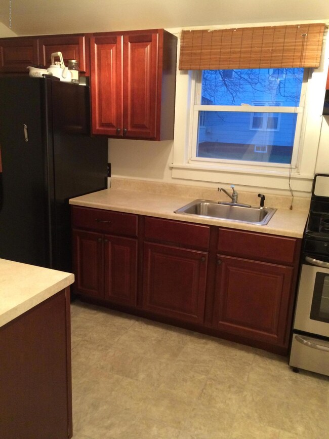 79 Columbia Ave unit Rear, Long Branch, NJ 07740 - photo 5