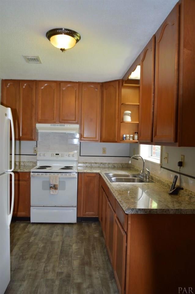 7340 Crocus Trail, Pensacola, FL 32526 - photo 6