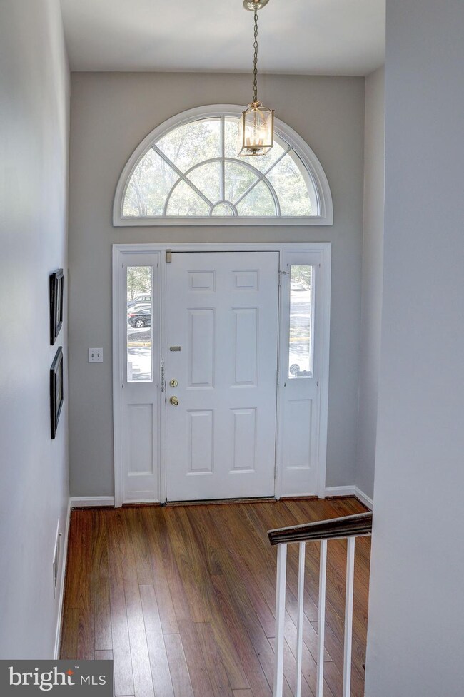 1315 Templeton Place, Rockville, MD 20852 - photo 3