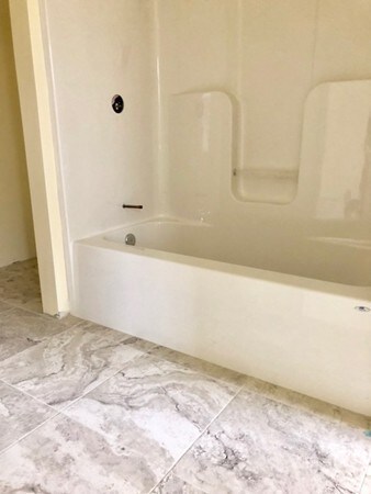 37 Sigel St, Worcester, MA 01610 - photo 7