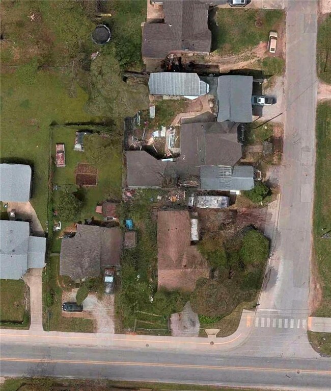 1528 & 1526 S 4th St, Rogers, AR 72756 - photo 3