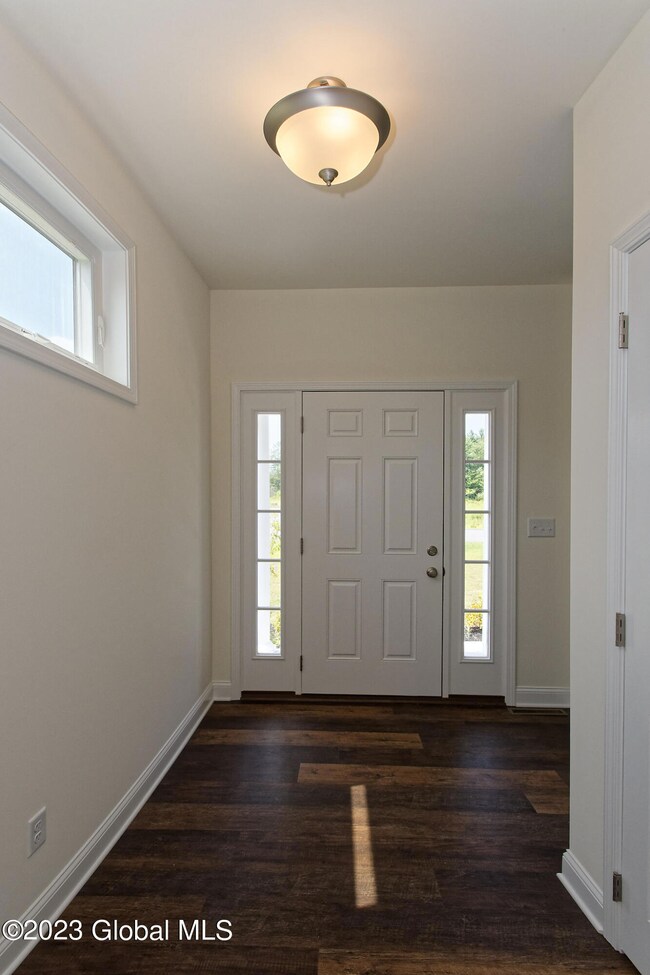 60 Huntington Way, Milton Tov, NY 12020 - photo 5