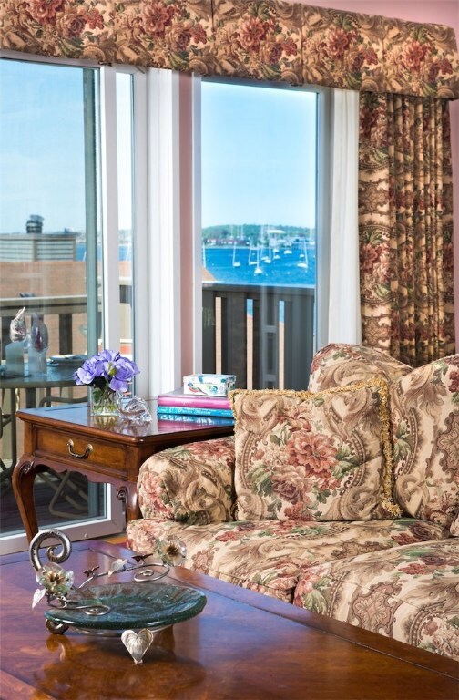 157 Harrison Ave unit 17, Newport, RI 02840 - photo 6