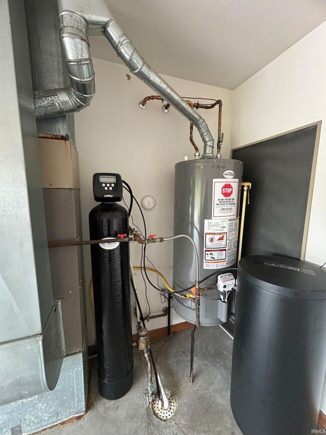 701 River Breeze Ct, Albion, IN 46701 - photo 7