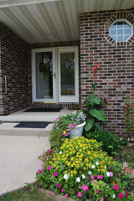 324 S 10th Ave, Winterset, IA 50273 - photo 5