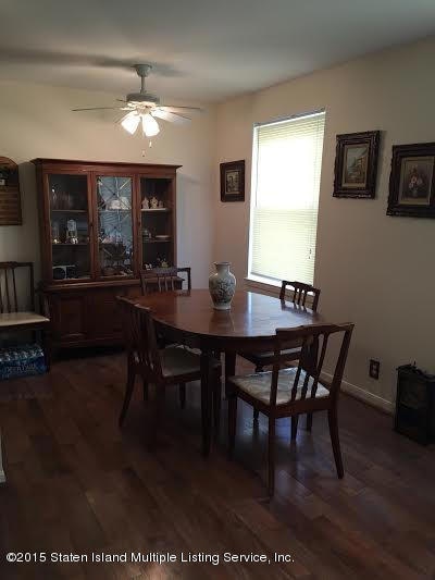 910 Armstrong Ave unit 2-2, Staten Island, NY 10308 - photo 5