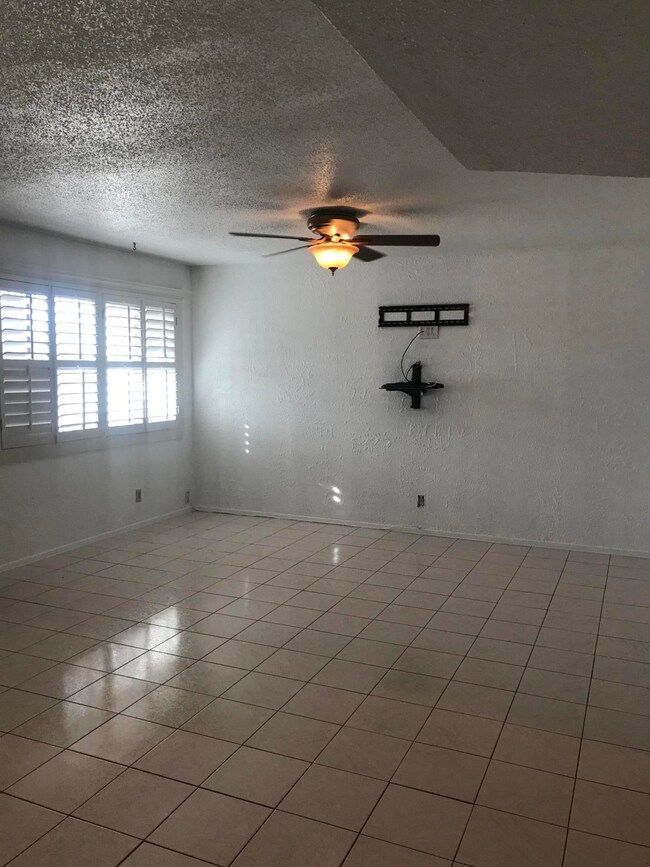 8041 Romulus Place, El Paso, TX 79915 - photo 3