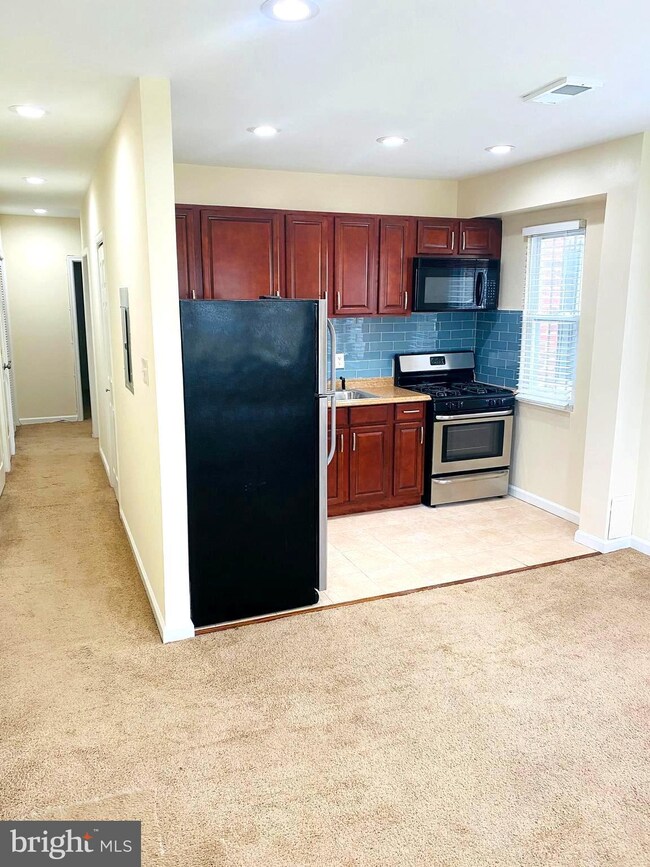 2712 6th St NE, Washington, DC 20017 - photo 2