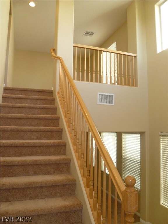 9094 Amanda Creek Ct, Las Vegas, NV 89149 - photo 6