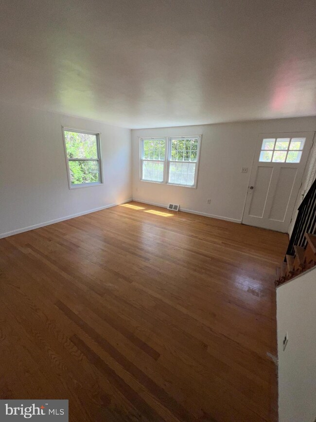 6414 Loch Raven Blvd, Baltimore, MD 21239 - photo 4