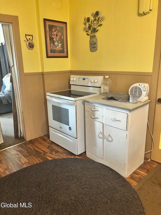 79 Bunn St, Amsterdam, NY 12010 - photo 5