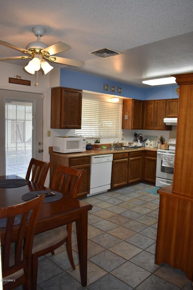 Eat in Kitchen