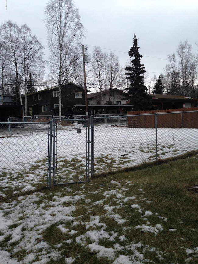 3921 Gardner St unit 1, Anchorage, AK 99508 - photo 4