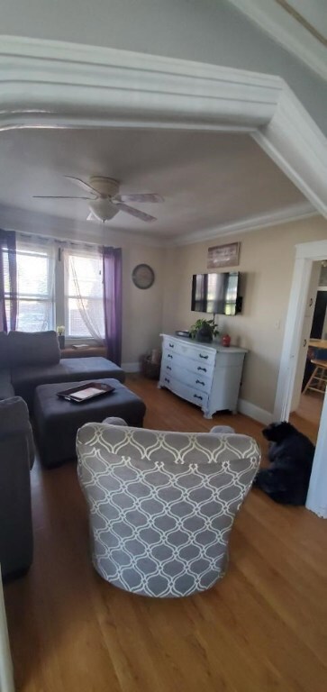 1st Floor Living Room