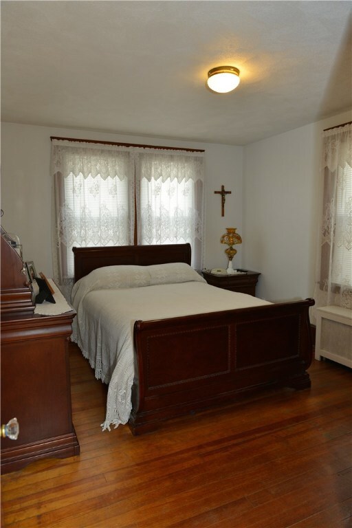 Master Bedroom 1st Floor