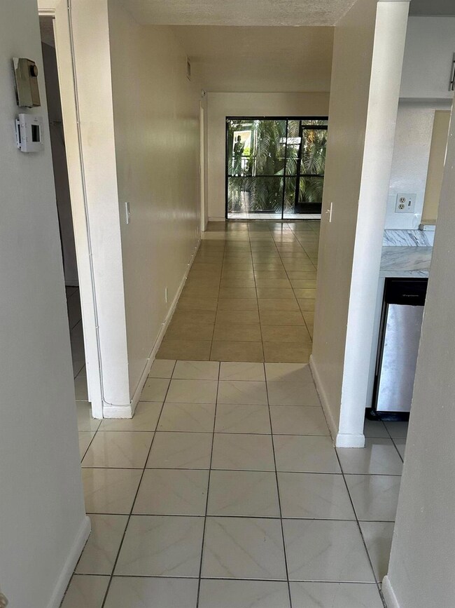 22064 Palms Way unit 1010, Boca Raton, FL 33433 - photo 3