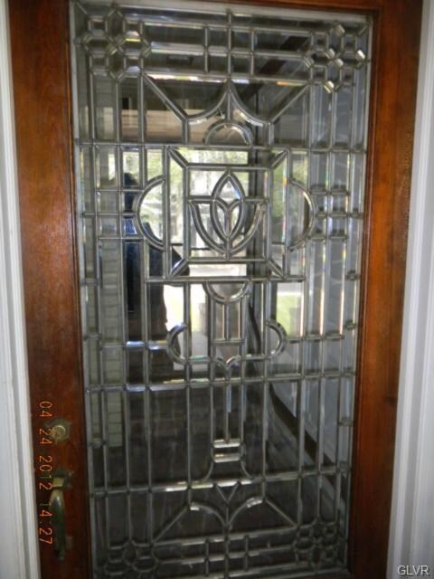 216 N 17th St unit 2, Allentown, PA 18104 - photo 2