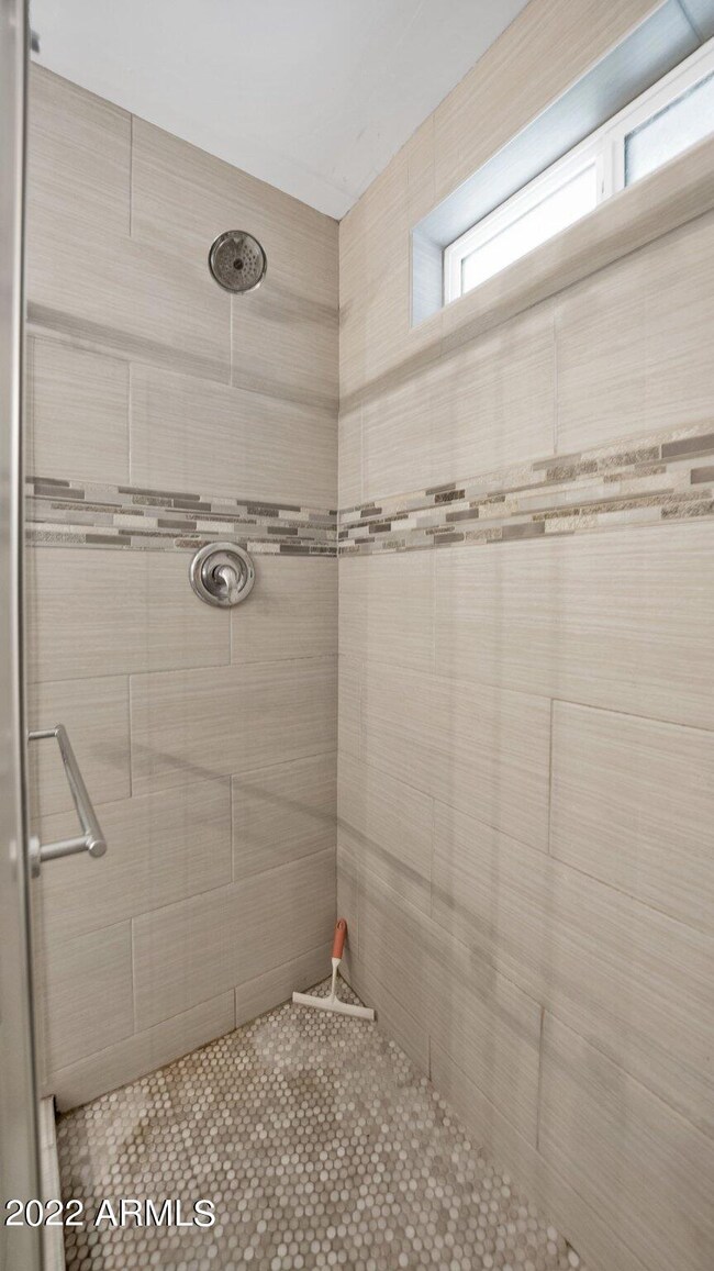 21-web-or-mls-DSC00138