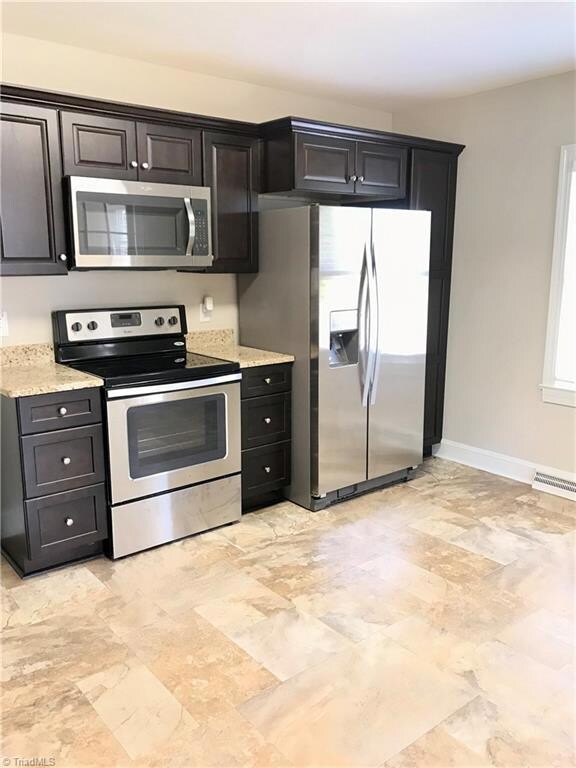 14540 Sunset Dr, Asheboro, NC 27205 - photo 3